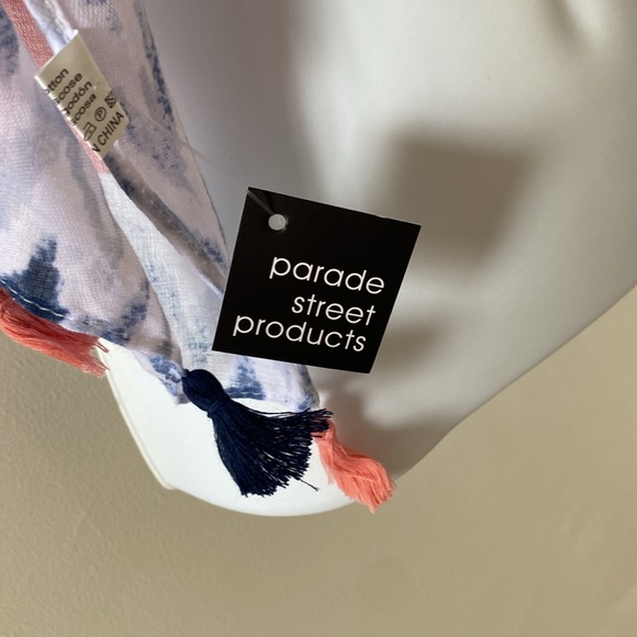 Scarf. New with tag. 50% cotton 50% Viscose. - Picture 4 of 5